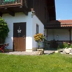 Heitauer Lejlighed